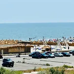 Aparthotel Ccd Seaview 4*